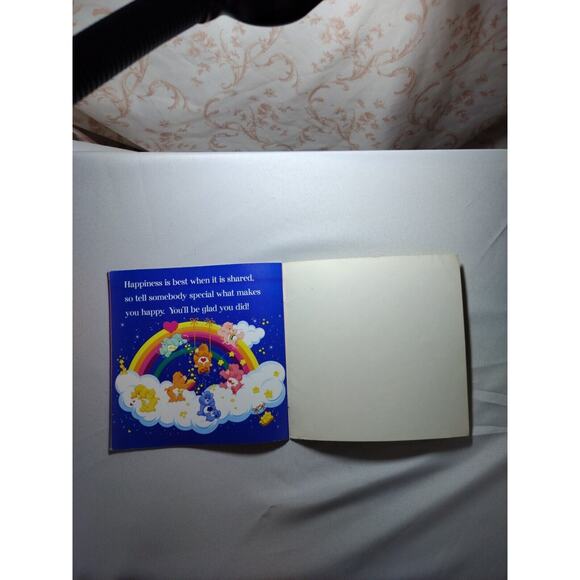 ORIGINAL Vintage 2002 Care Bears What Makes You Happy Paperback Book - Picture 8 of 12